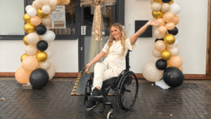 maddi neale shankster outside beauty premises