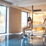 Accessible swimming pool