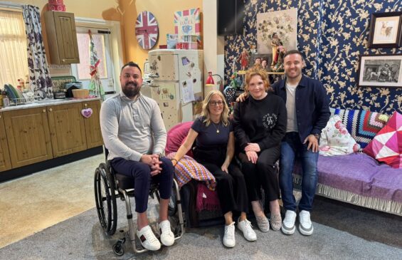 martin hibbert corrie set 1