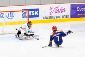 Dani Para Ice Hockey GB (4)