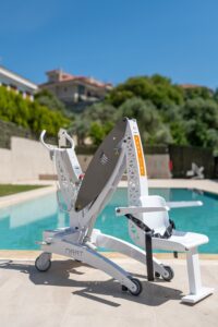 NART POOL HOIST